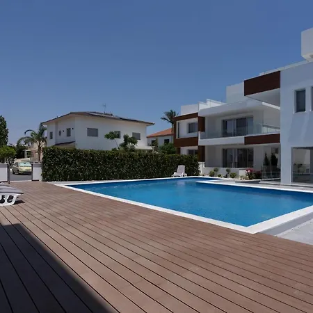 Harmonia 2-br In Livadia *