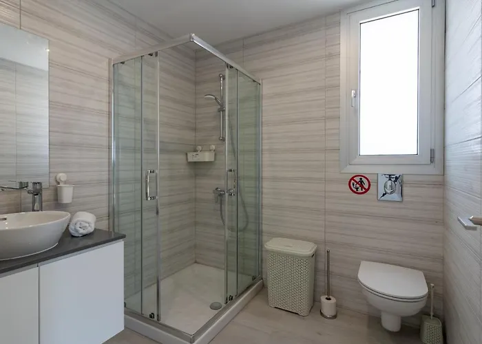 Lägenhet Harmonia 2-br In Livadia *