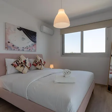 Harmonia 2-br In Livadia Larnaka